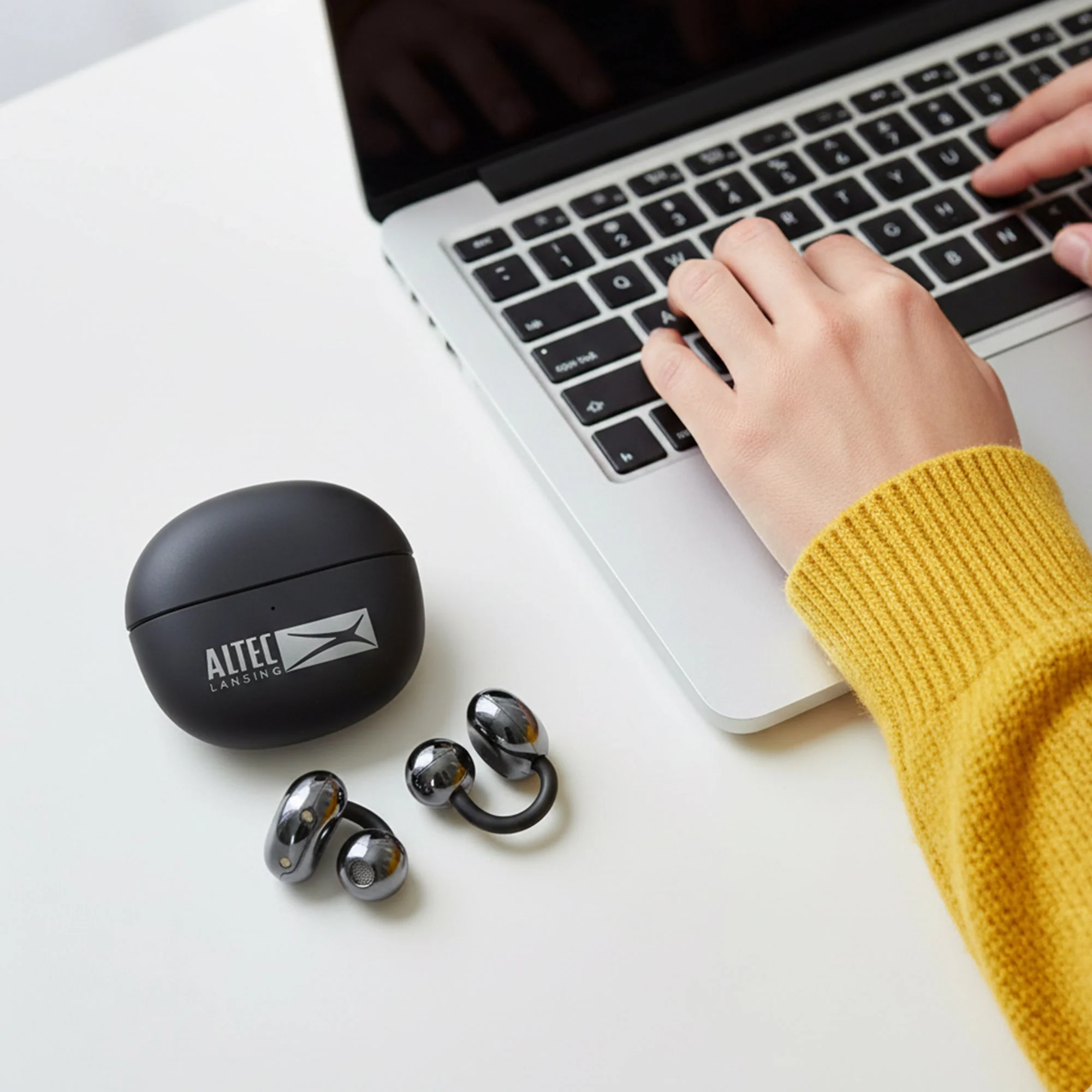 Altec Lansing CLIP 2.0 OWS Earbuds - Image 2