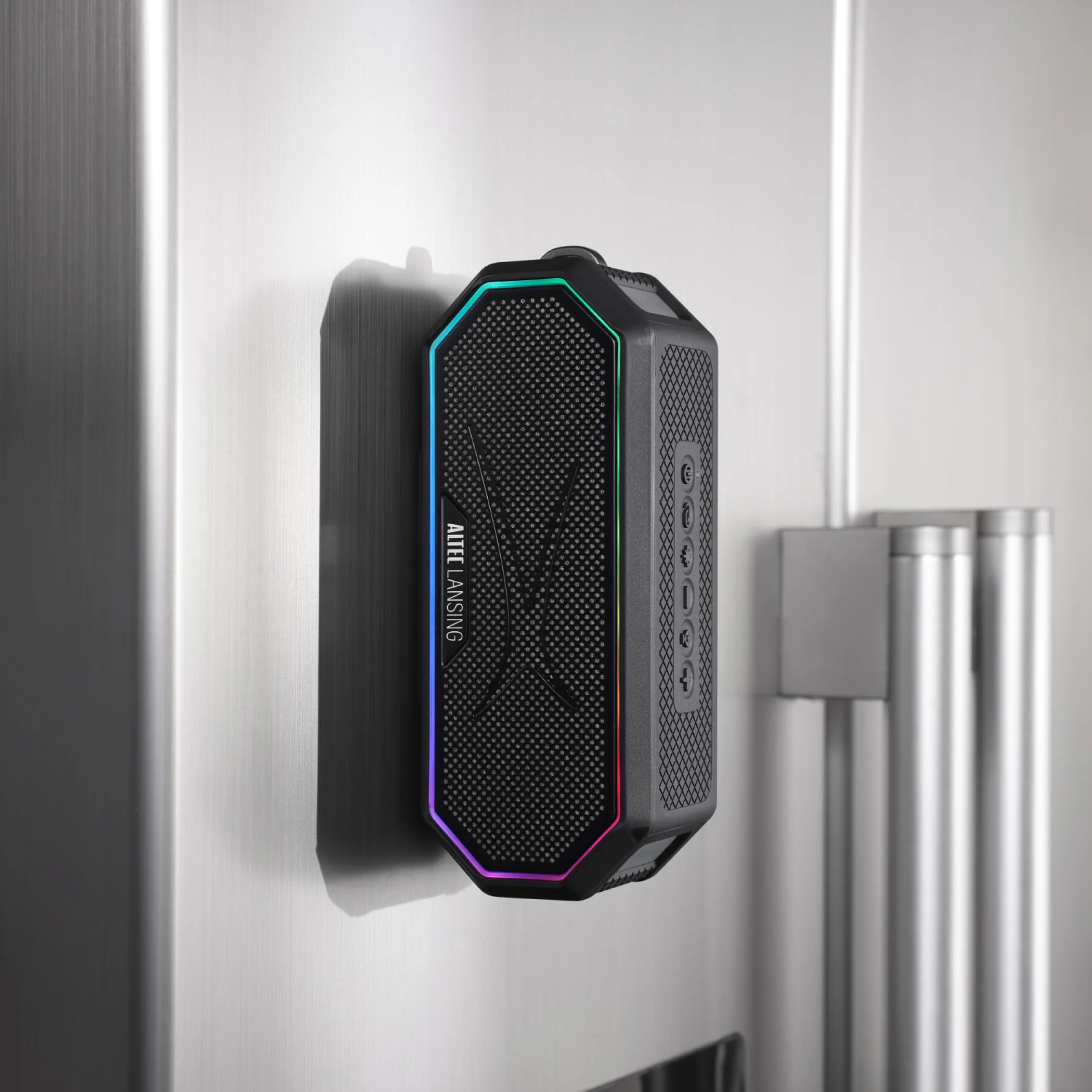 Altec Lansing HydraJolt 2.0 EVERYTHINGPROOF® Speaker - Image 5